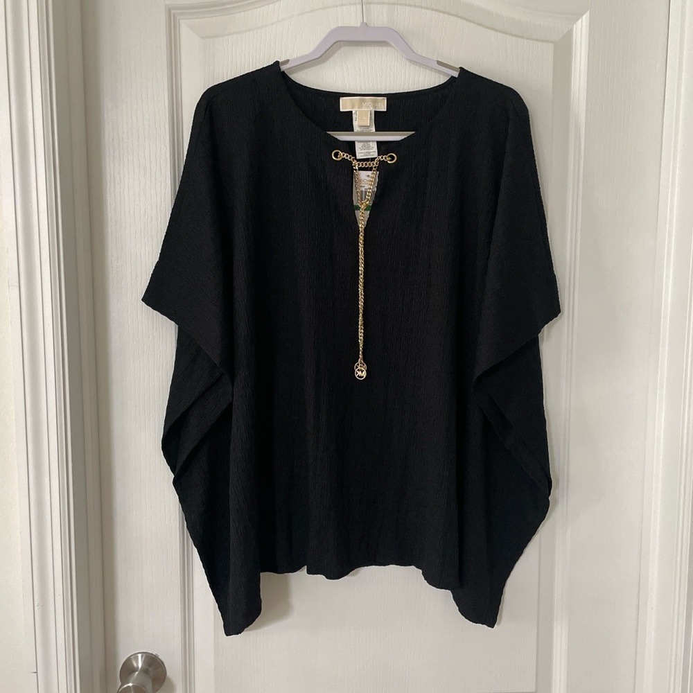 Michael Kors Elegant Black Top with Gold Chain